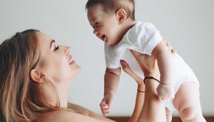 Mamãe e Bebê da Natura: o cheirinho que abraça desde o primeiro dia